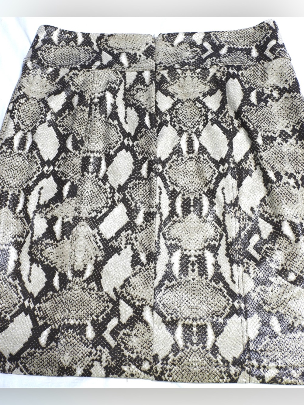 Chico’s Y2K Mini skirt Size 1 in Chico’s sizing